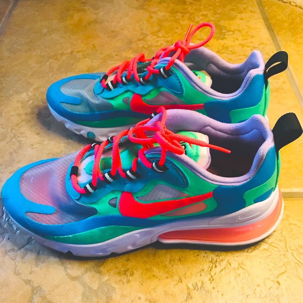 Nike air 270 react
